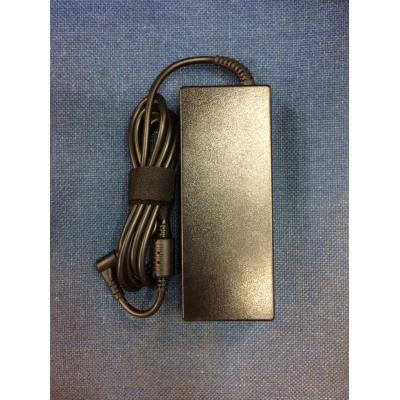 Fujitsu 原廠火牛適配器(19V 4.22A 80W) 5.5x2.5mm