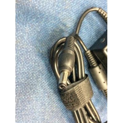 Toshiba 原廠火牛適配器(19V 3.42A 65W) 5.5x2.5mm