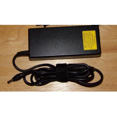 Toshiba 原廠火牛適配器(19V 6.3A 120W) 5.5x2.5mm